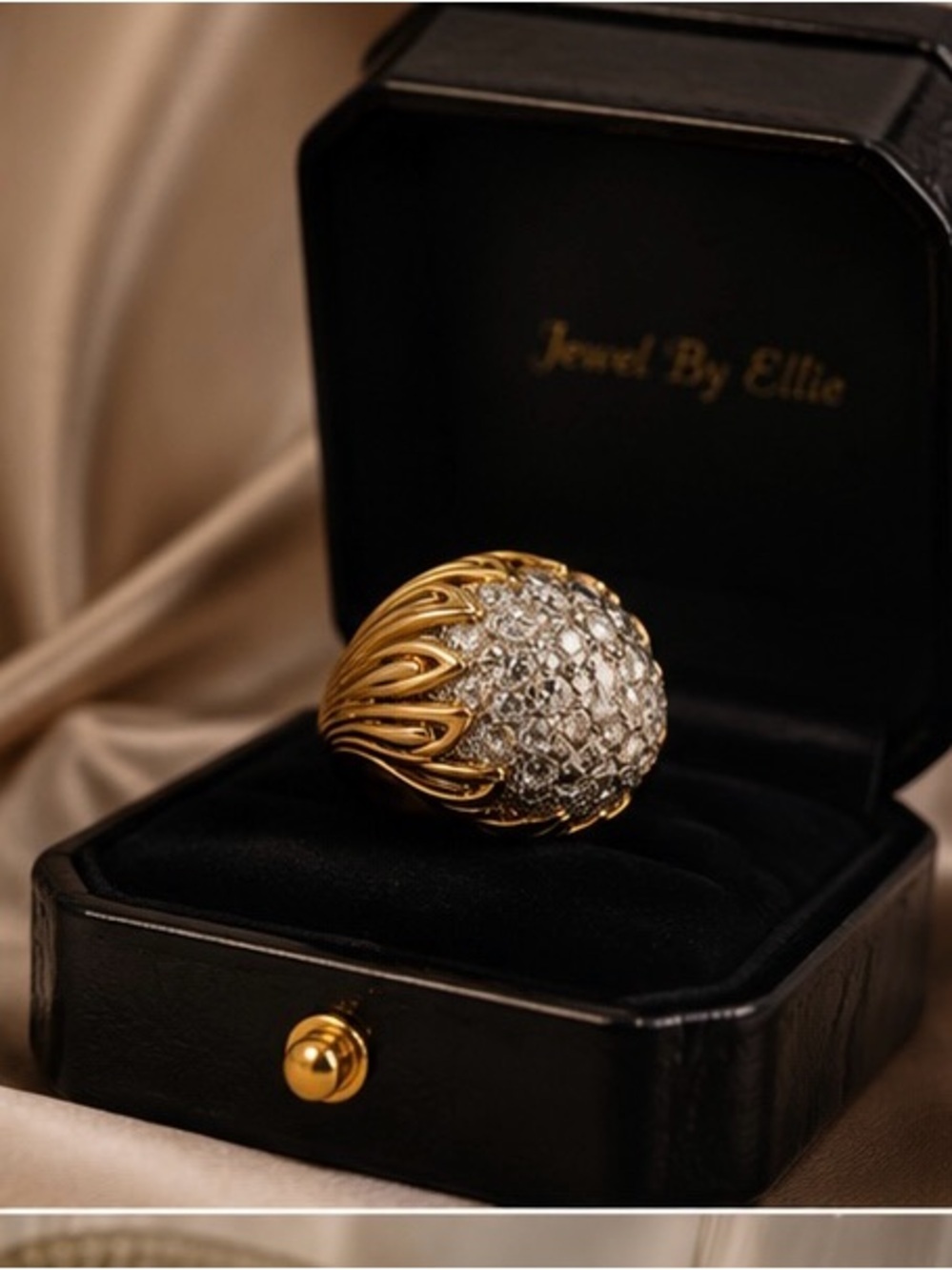 Vintage Gold Pave Dome Ring - Picture 4 of 4